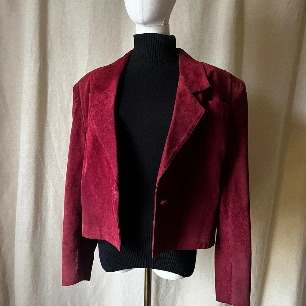 Vintage Avanti Burgundy Pig‎ Suede Cropped Blazer Jacket Yugoslavia 90s Size 10